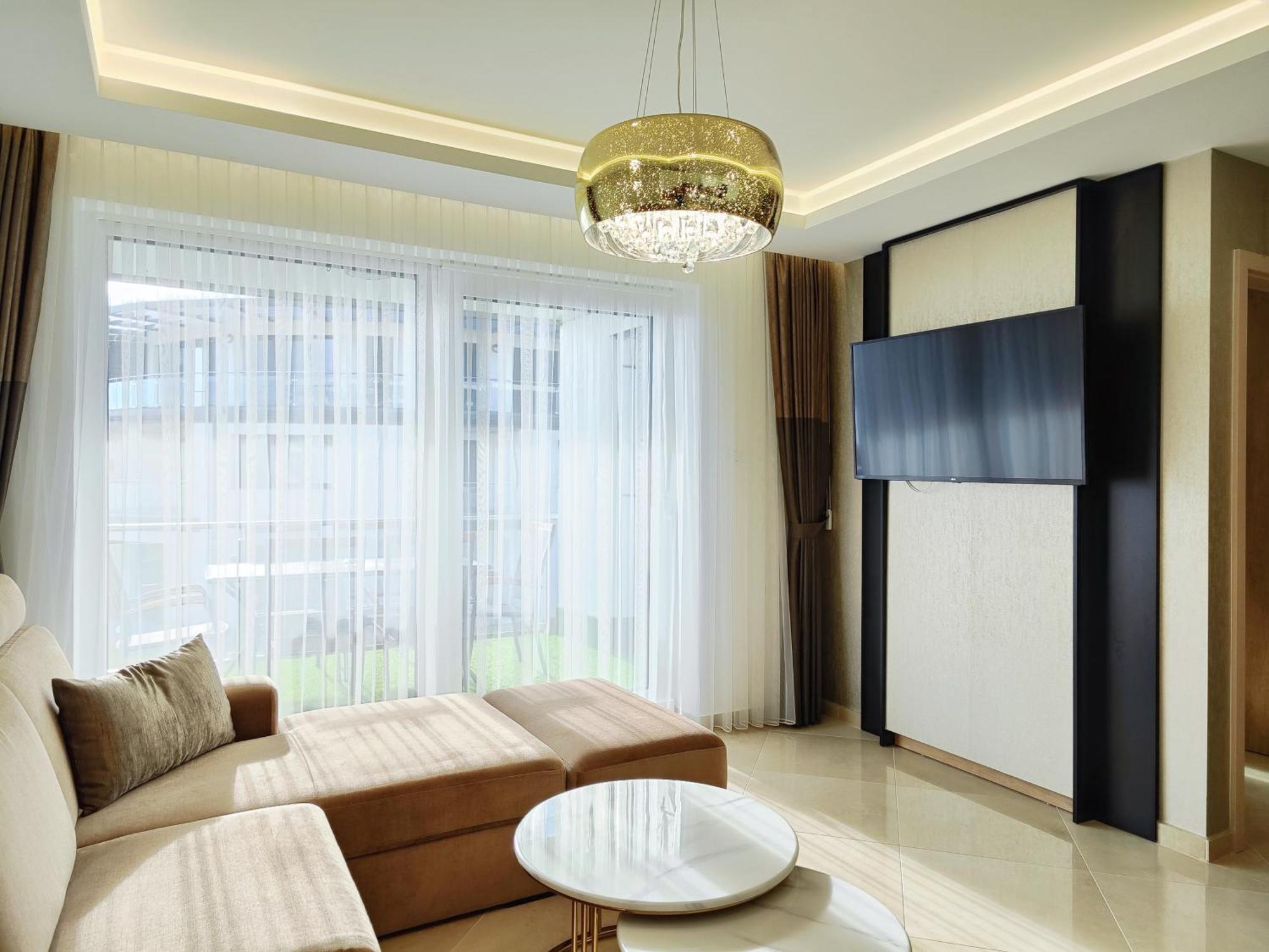 Royal Liberty Apartment 凯斯特海伊 外观 照片